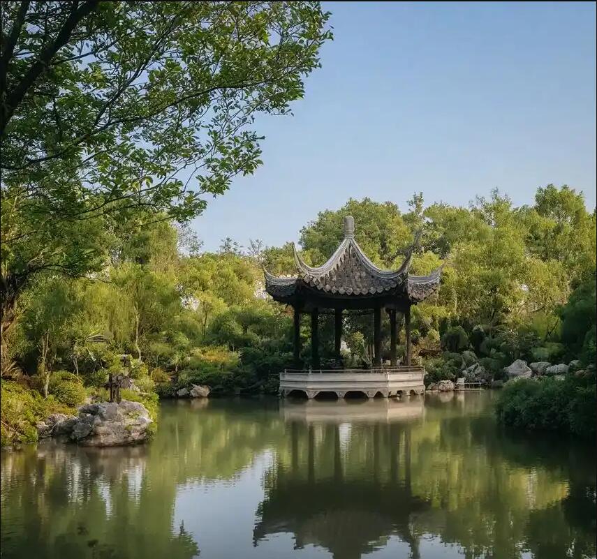 百色雪柳餐饮有限公司